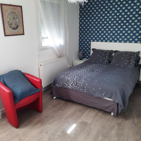 La Conviviale Apartment เบโนวิลล์ ภายนอก รูปภาพ